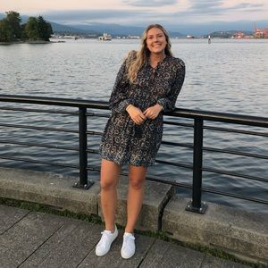 Meet your Posher, Mikayla